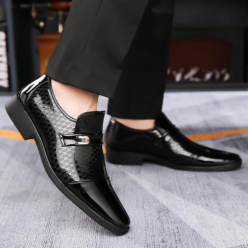 Pointed Toe Men’s Dress Shoes